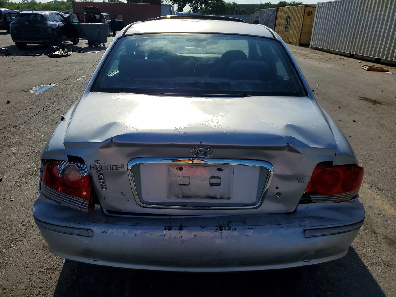 2005 HYUNDAI SONATA GLS photo 11