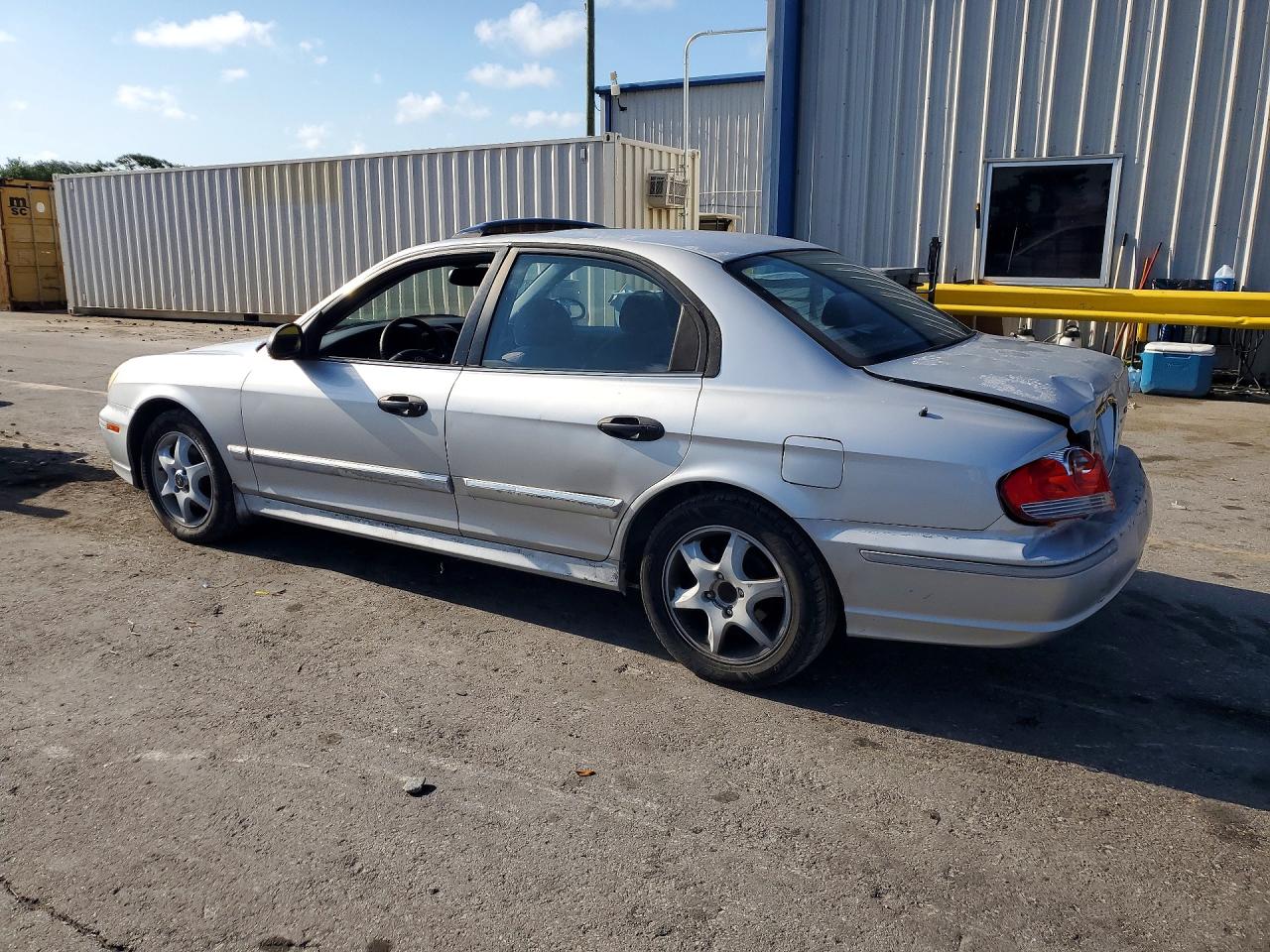 2005 HYUNDAI SONATA GLS photo 3