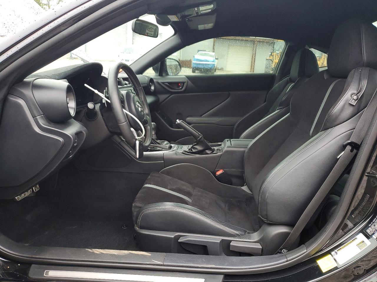 2023 TOYOTA GR 86 PREMIUM photo 19