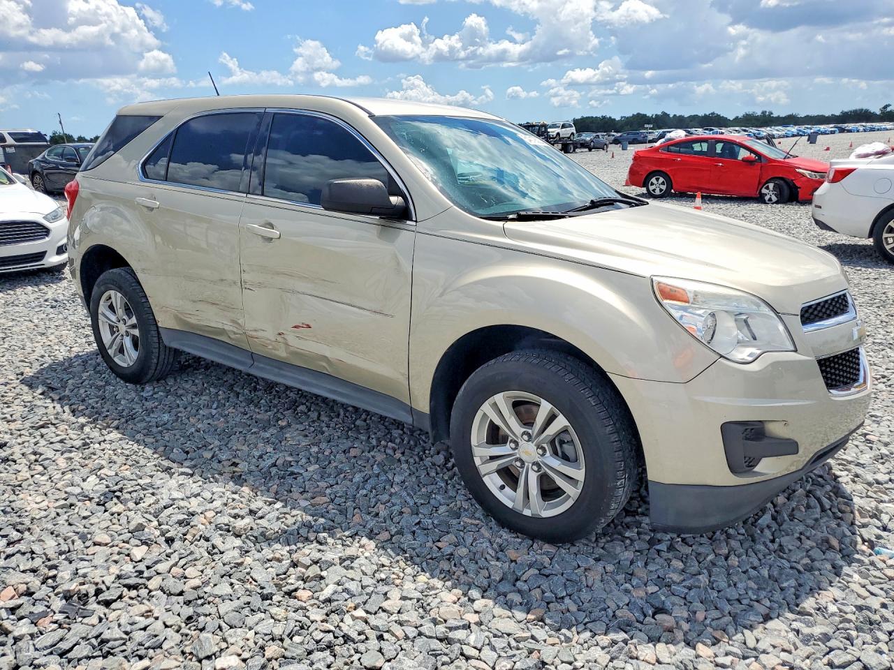 2014 CHEVROLET EQUINOX LS photo 4