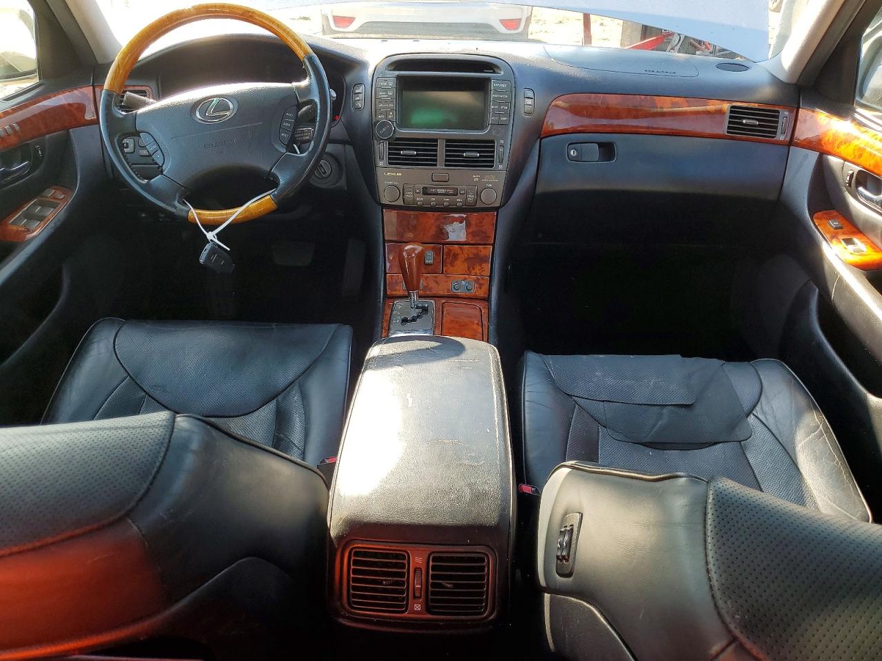 2004 LEXUS LS 430 photo 15