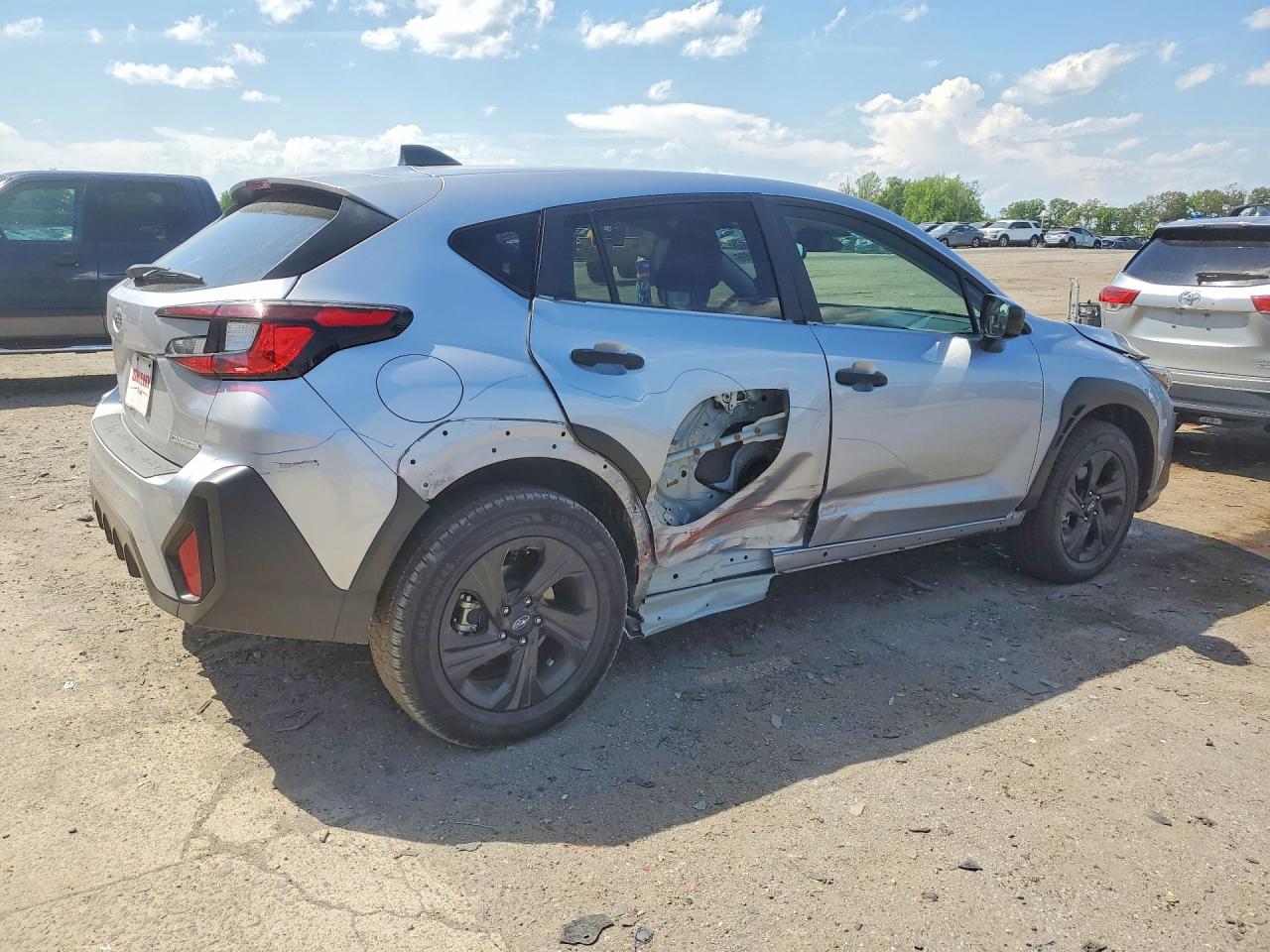 2024 SUBARU CROSSTREK photo 7