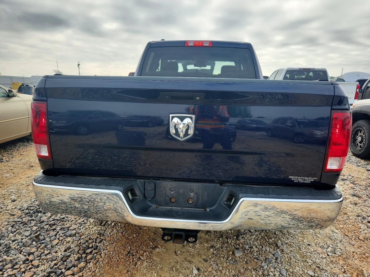 2014 RAM 1500 ST photo 16