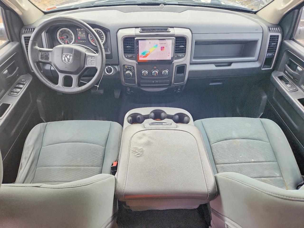 2014 RAM 1500 ST photo 22