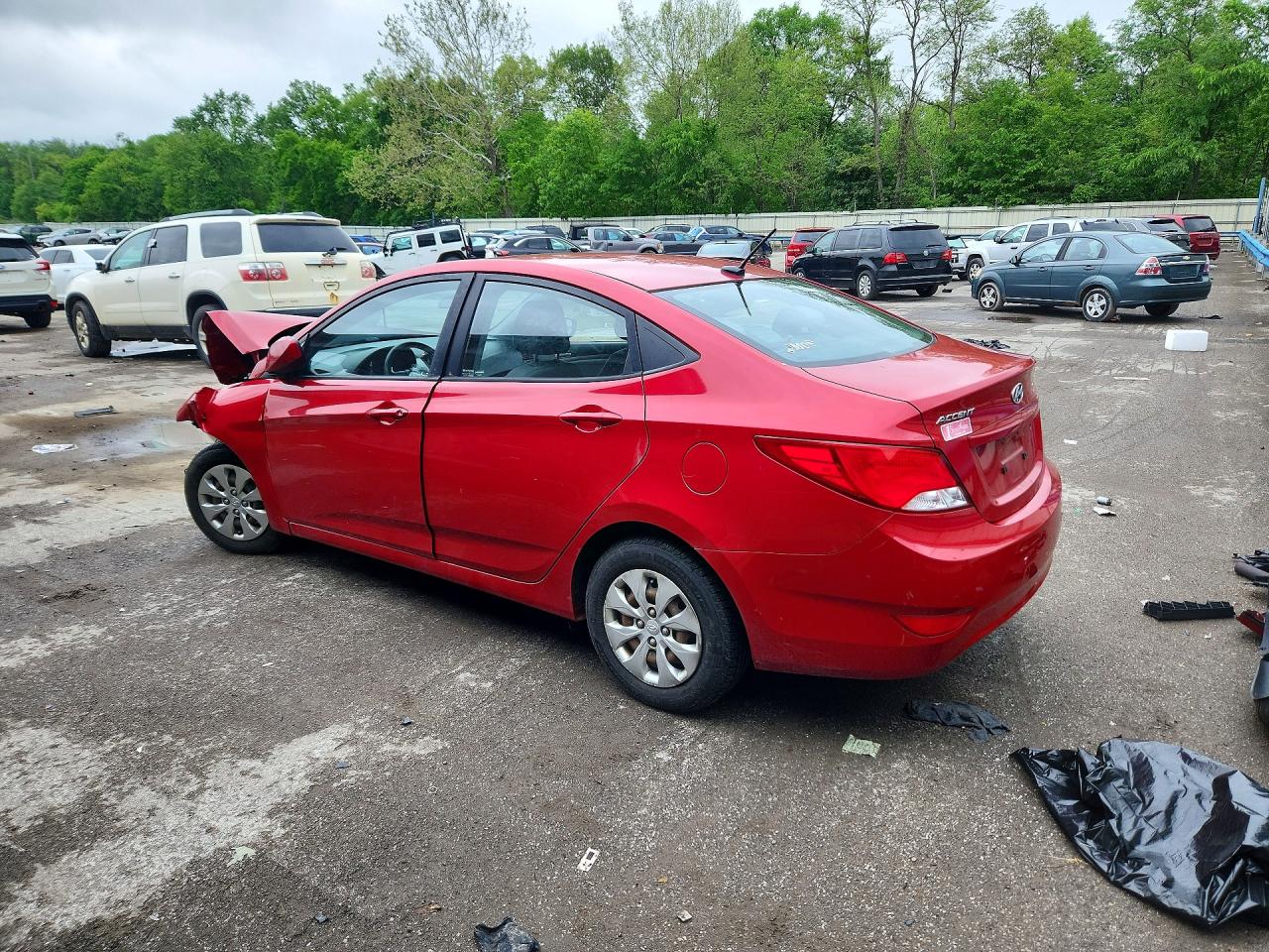 2016 HYUNDAI ACCENT SE photo 3