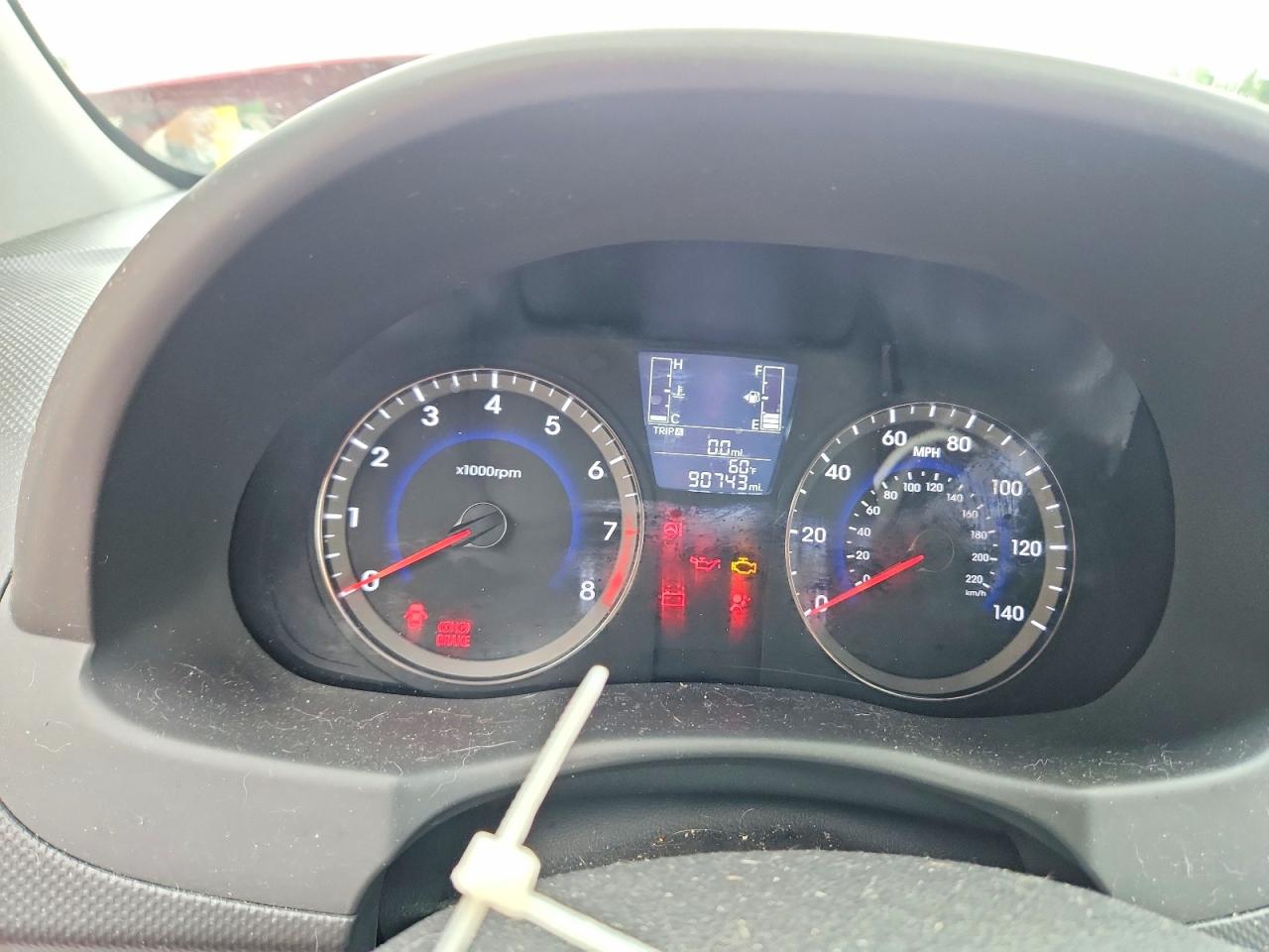 2016 HYUNDAI ACCENT SE photo 17