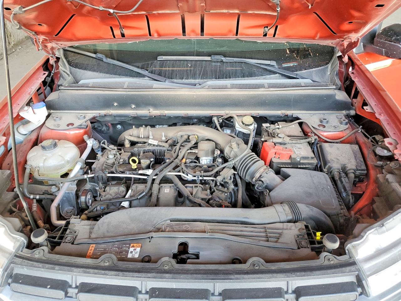 2024 FORD MAVERICK LARIAT photo 21
