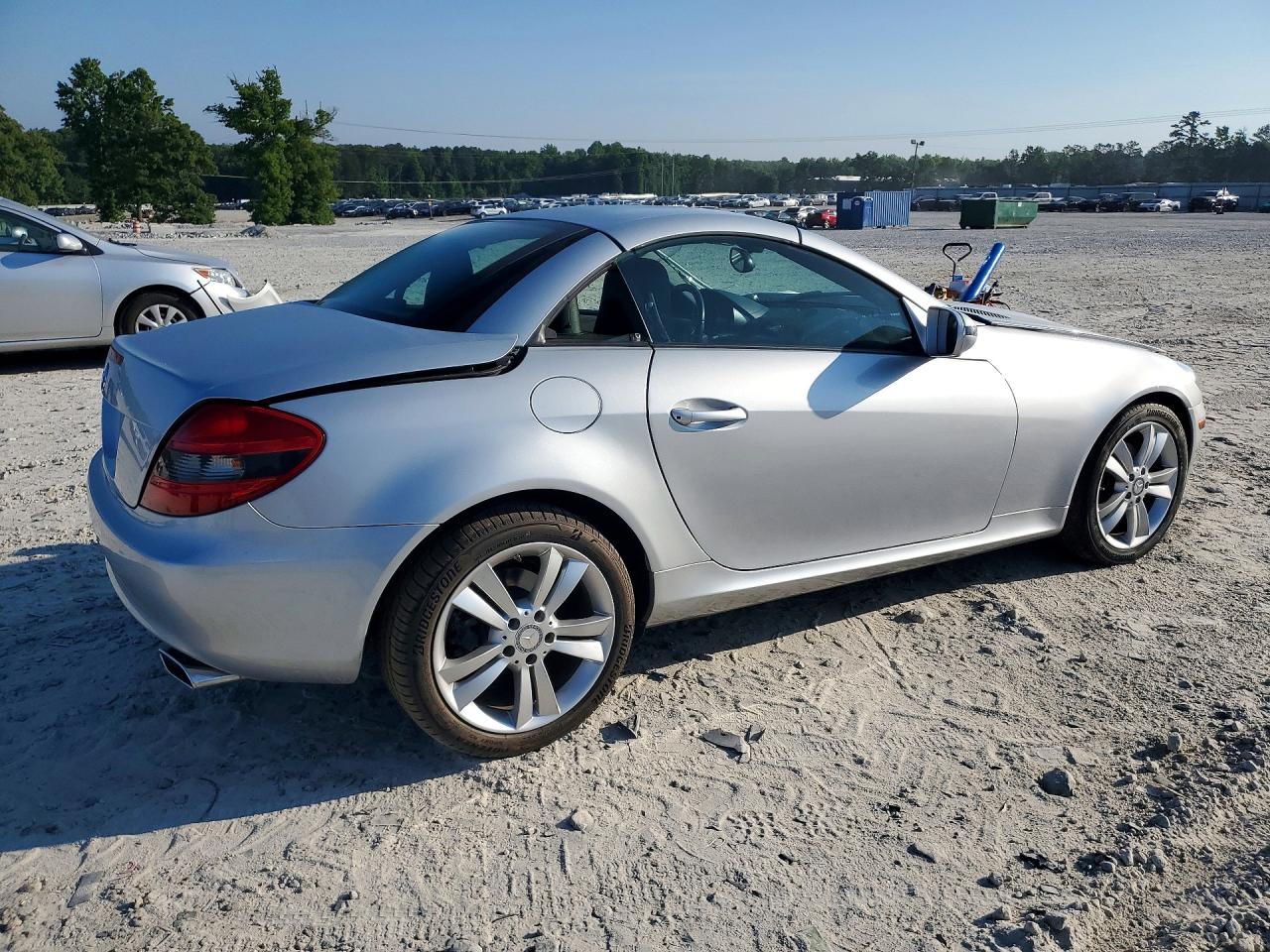 2010 MERCEDES-BENZ SLK 300 photo 3