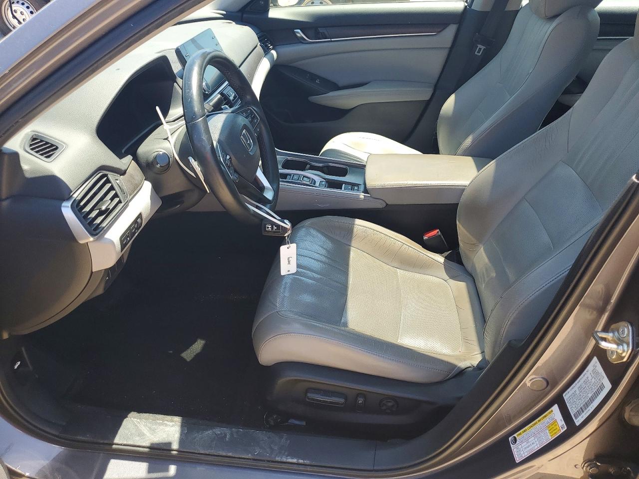2018 HONDA ACCORD EX-L photo 13