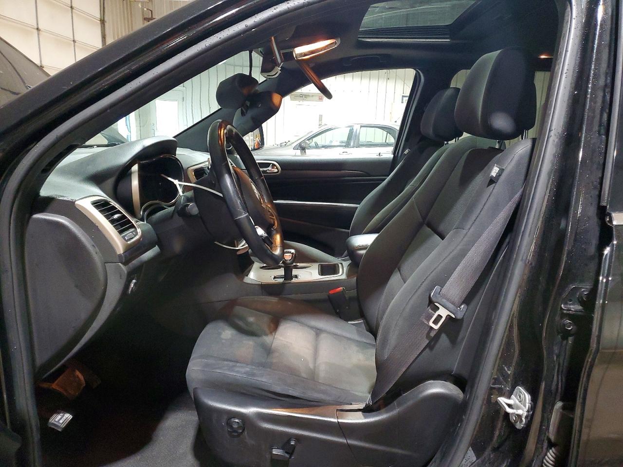 2014 JEEP GRAND CHEROKEE LAREDO photo 7