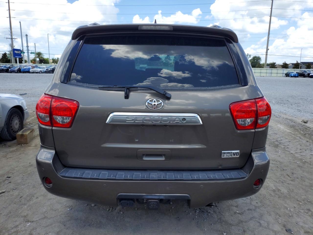 2017 TOYOTA SEQUOIA LIMITED photo 11