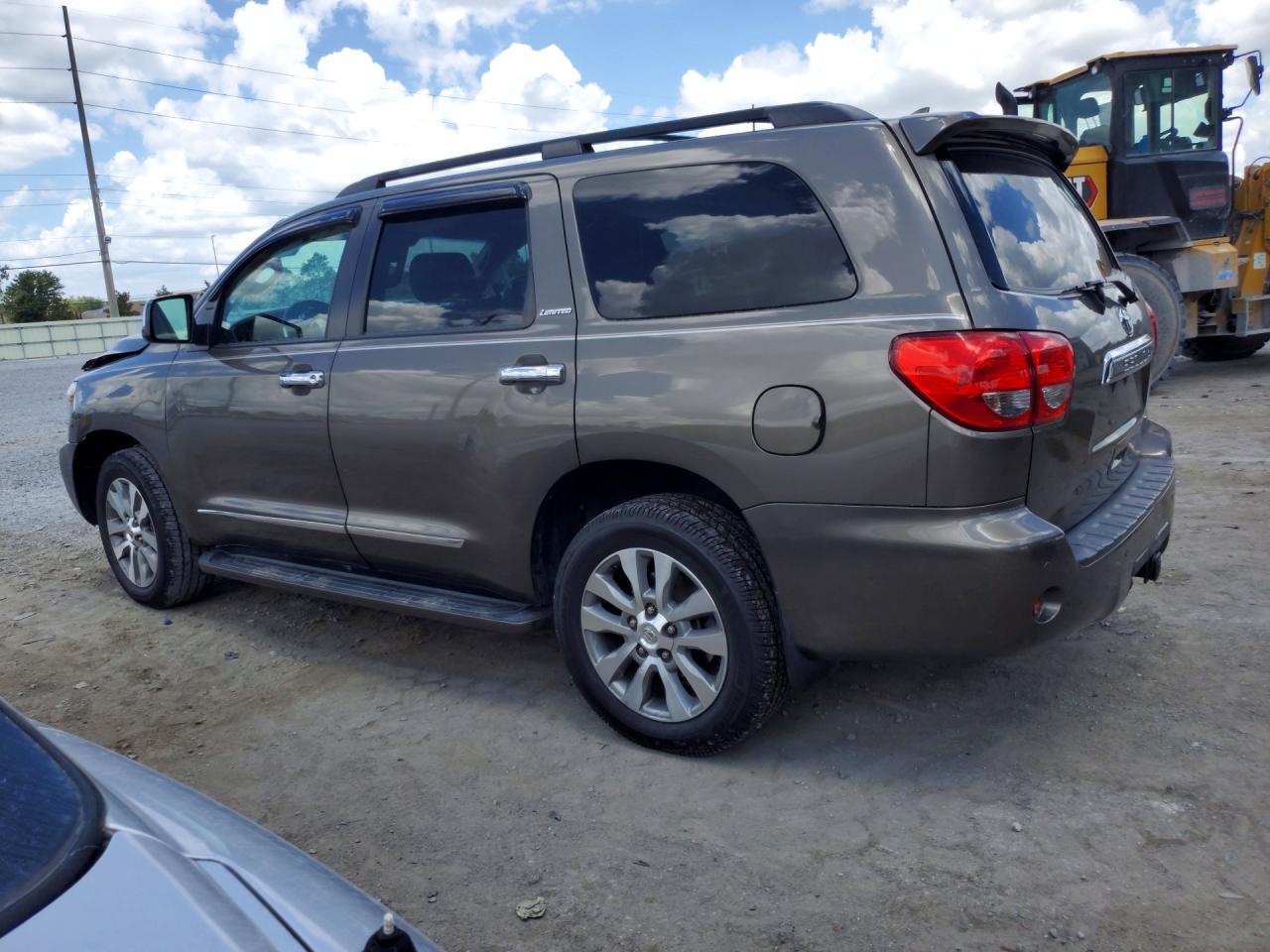 2017 TOYOTA SEQUOIA LIMITED photo 3