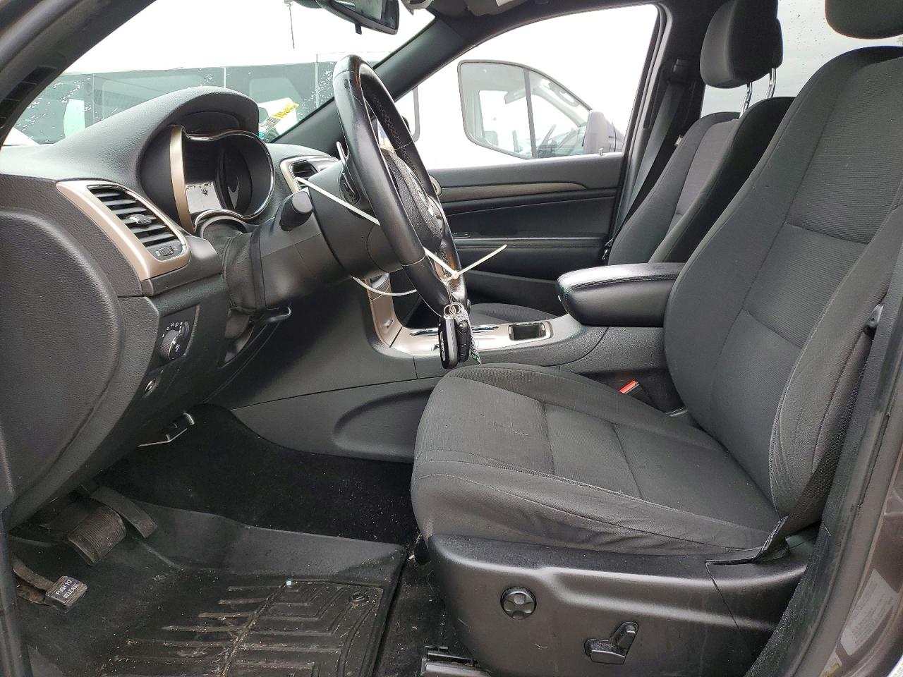 2015 JEEP GRAND CHEROKEE LAREDO photo 13