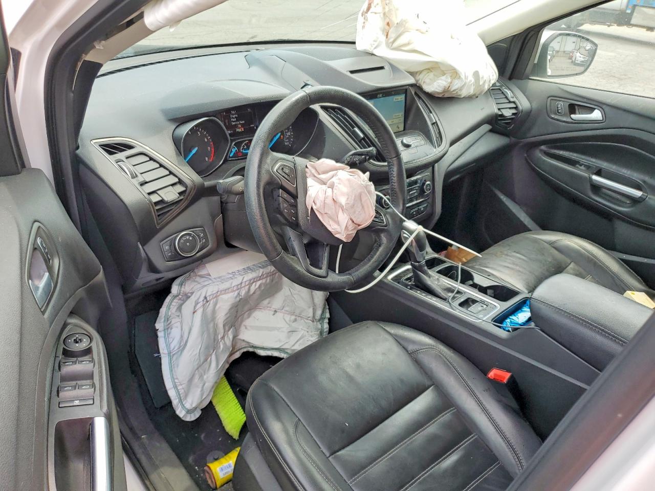 2018 FORD ESCAPE SEL photo 8