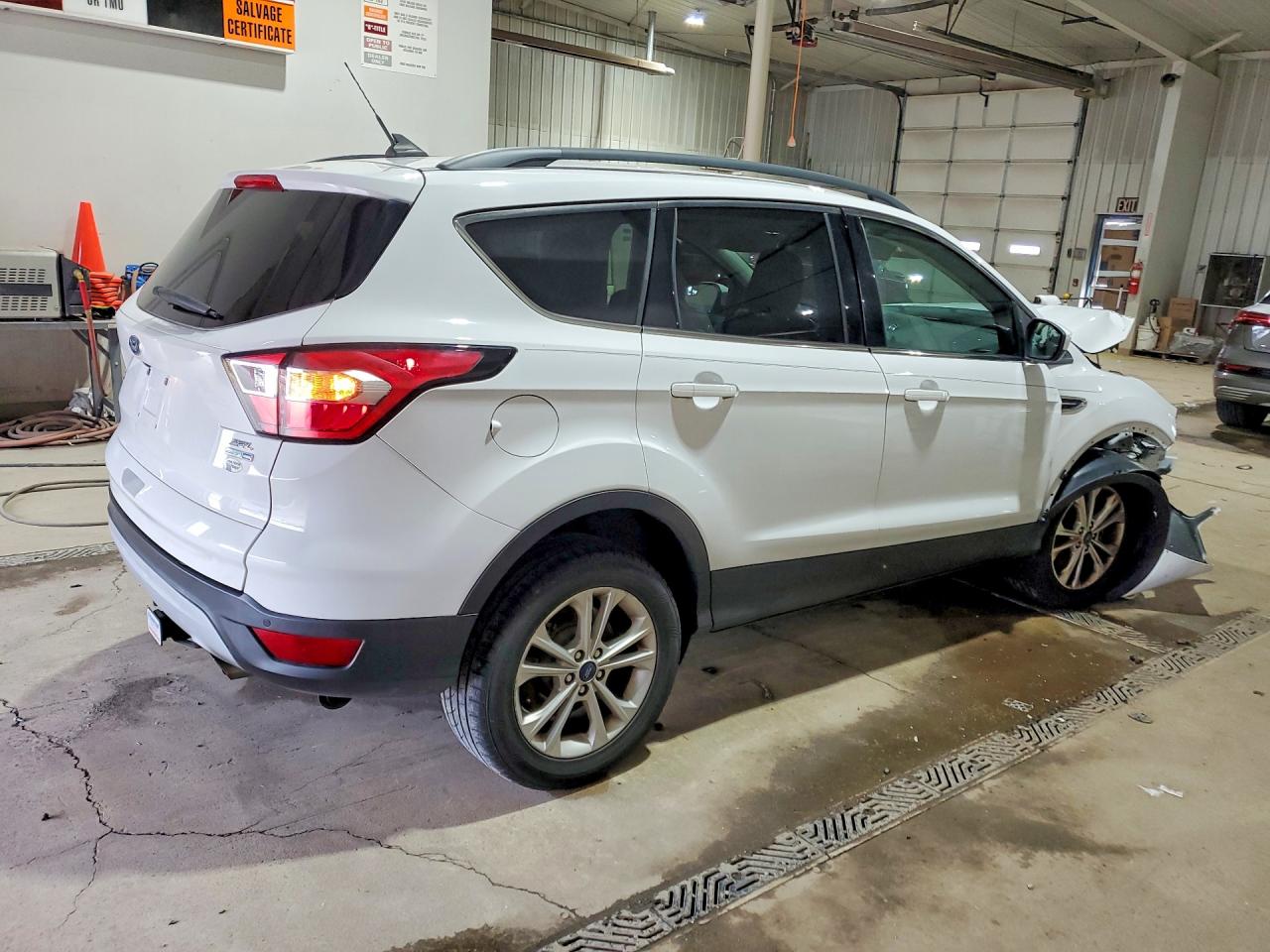 2018 FORD ESCAPE SEL photo 5