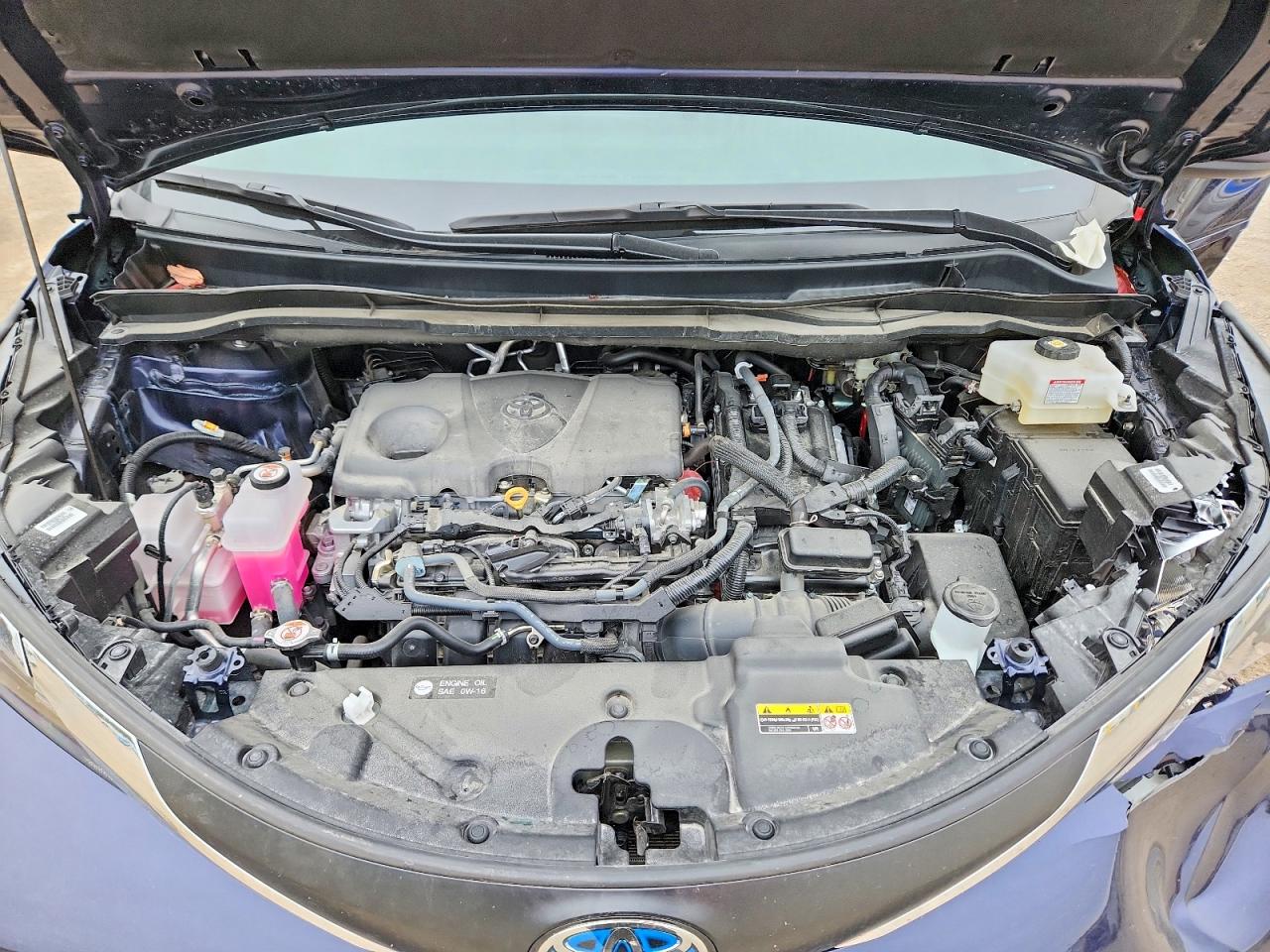 2025 TOYOTA SIENNA XLE 7-PASSENGER photo 34