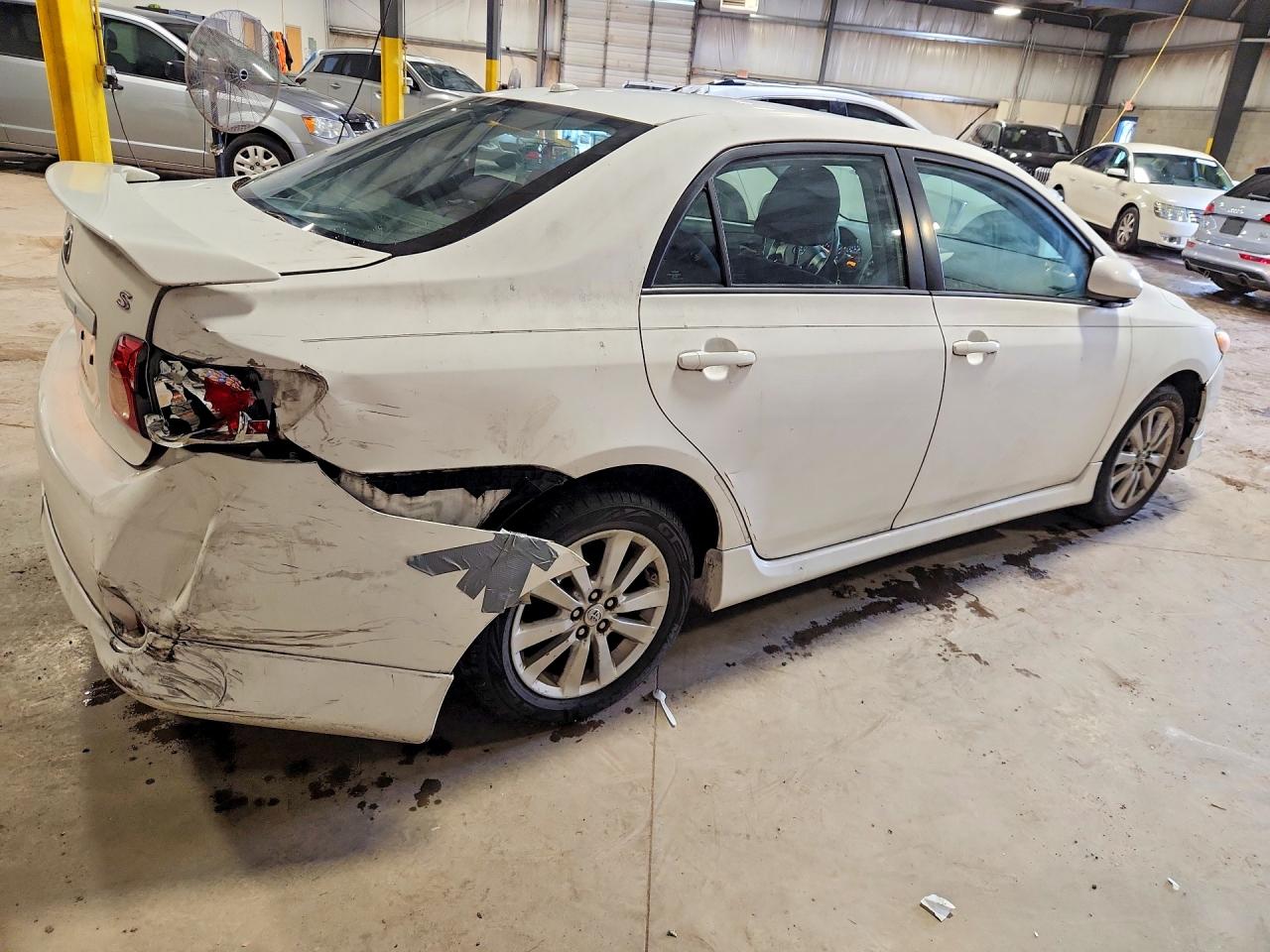 2010 TOYOTA COROLLA S photo 5