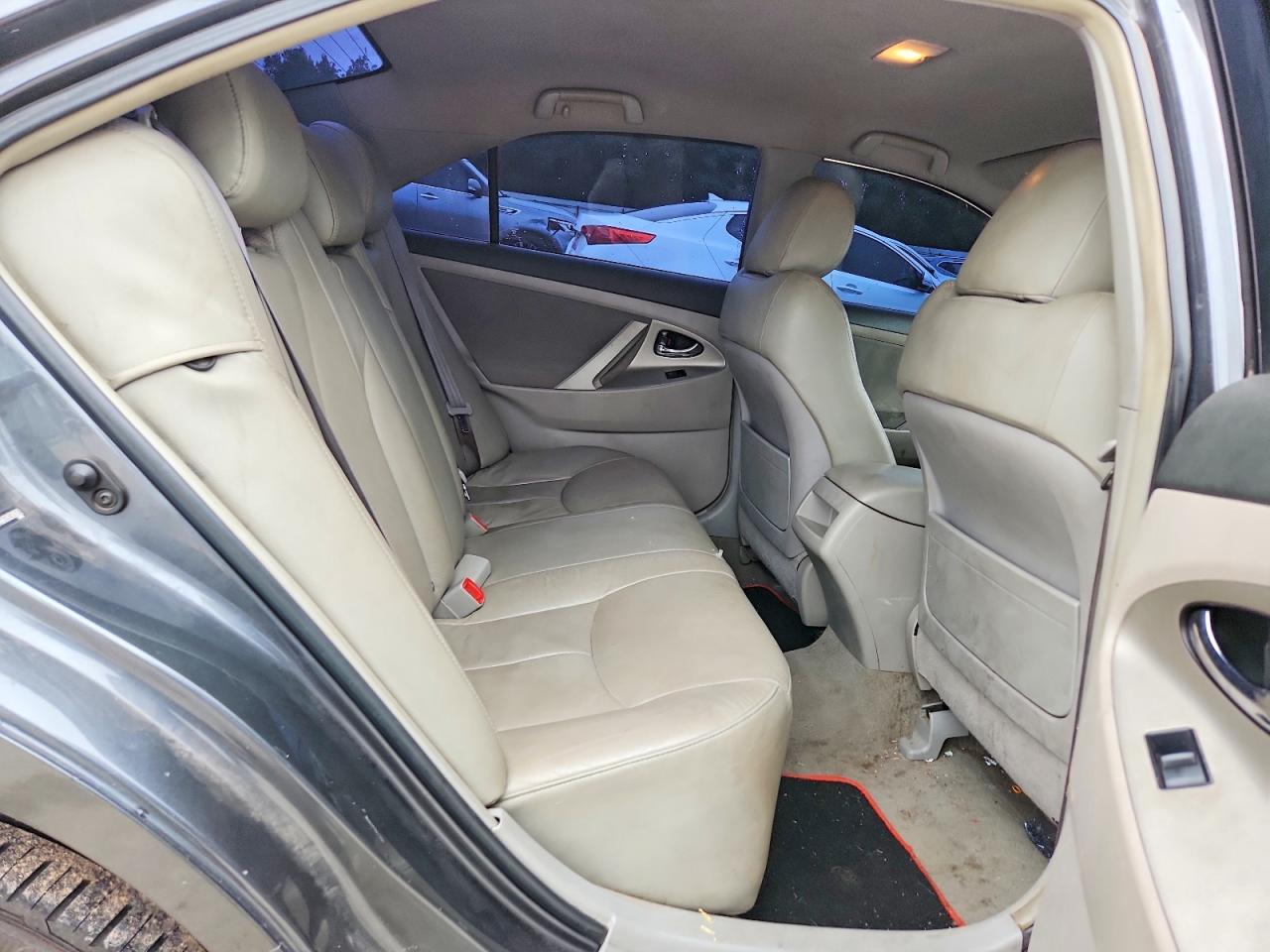 2009 TOYOTA CAMRY SE V6 photo 28