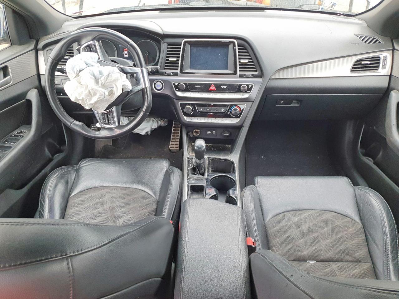 2018 HYUNDAI SONATA SPORT photo 15