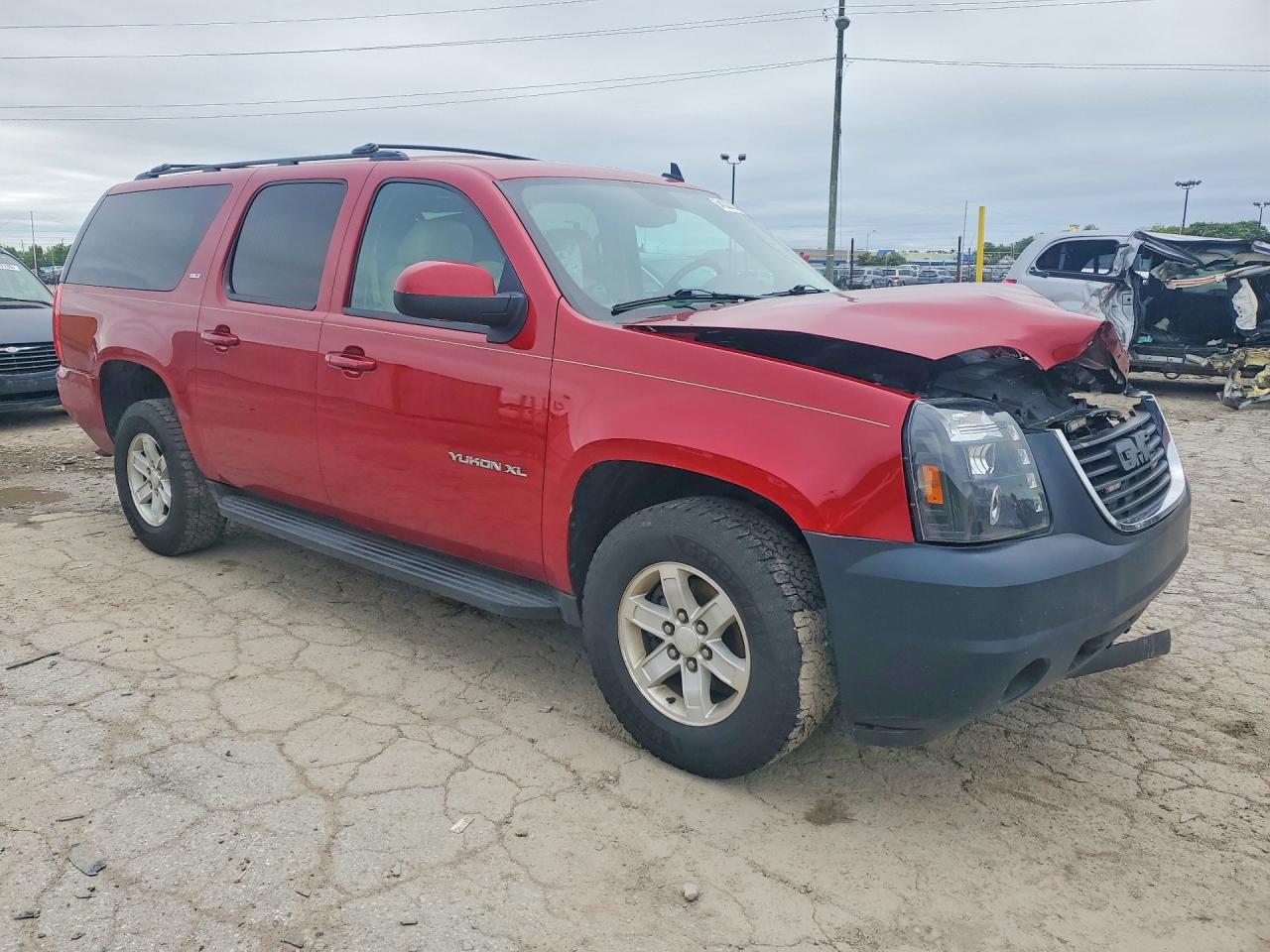 2014 GMC YUKON XL K1500 SLT photo 4