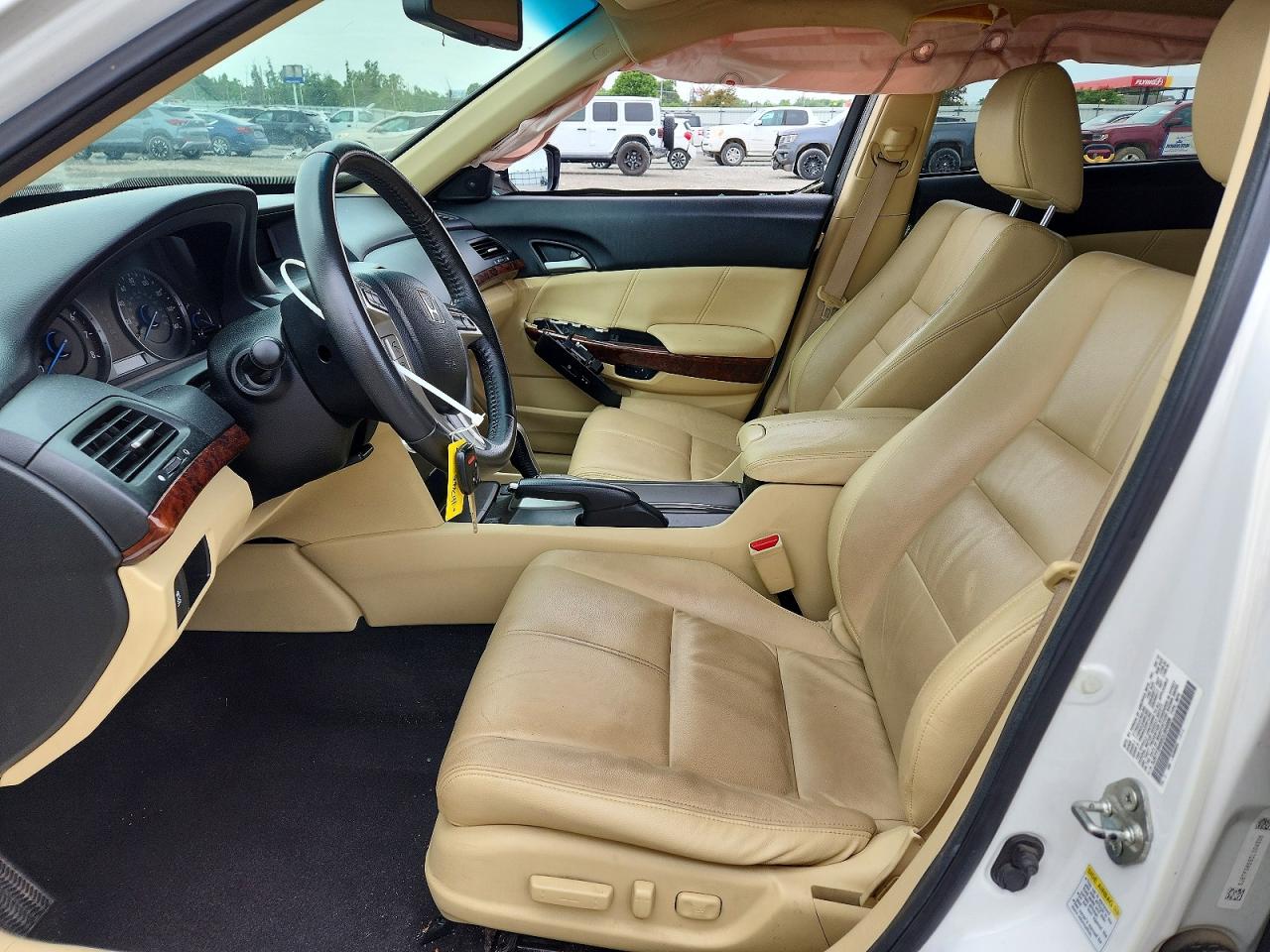 2012 HONDA CROSSTOUR EXL photo 13