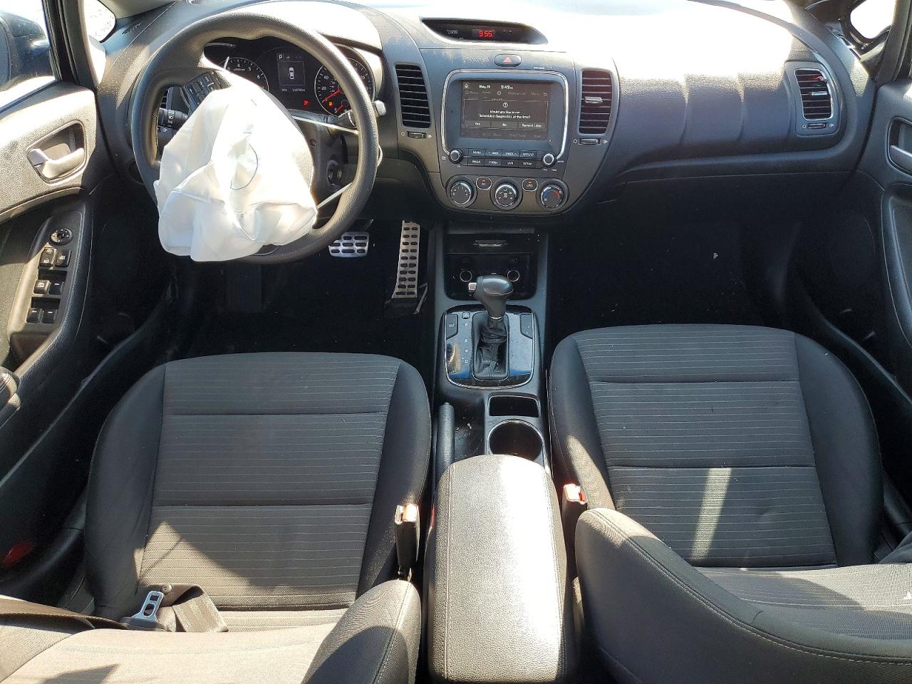 2018 KIA FORTE LX photo 15