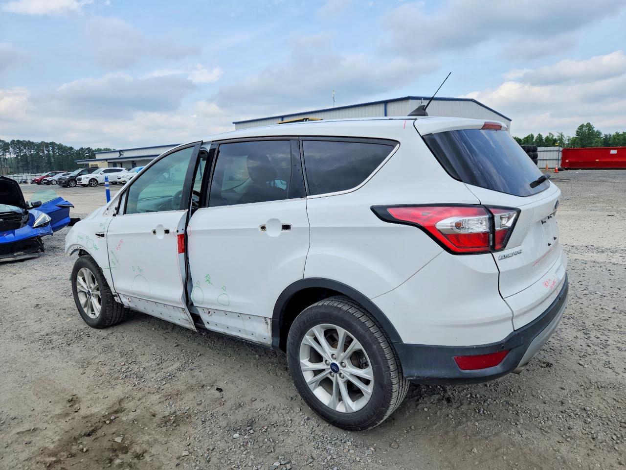2018 FORD ESCAPE SE photo 3