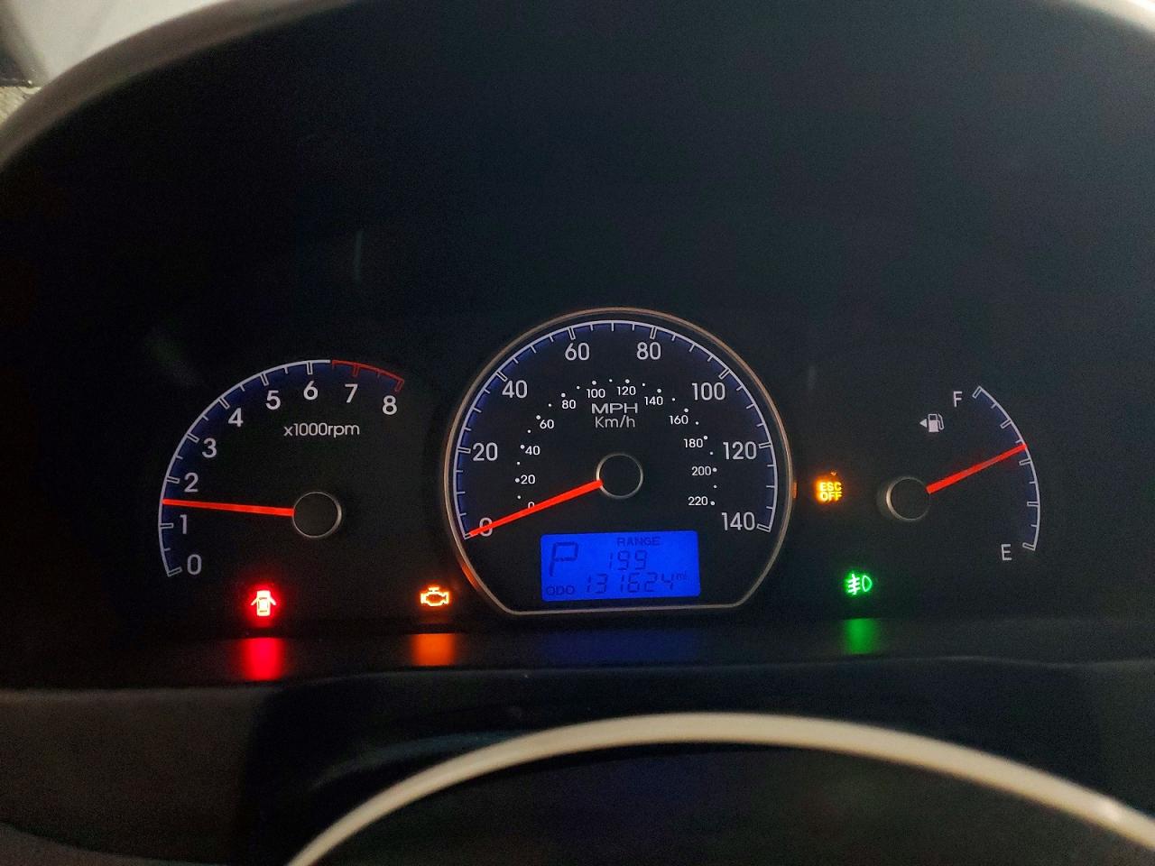 2010 HYUNDAI ELANTRA SE photo 17