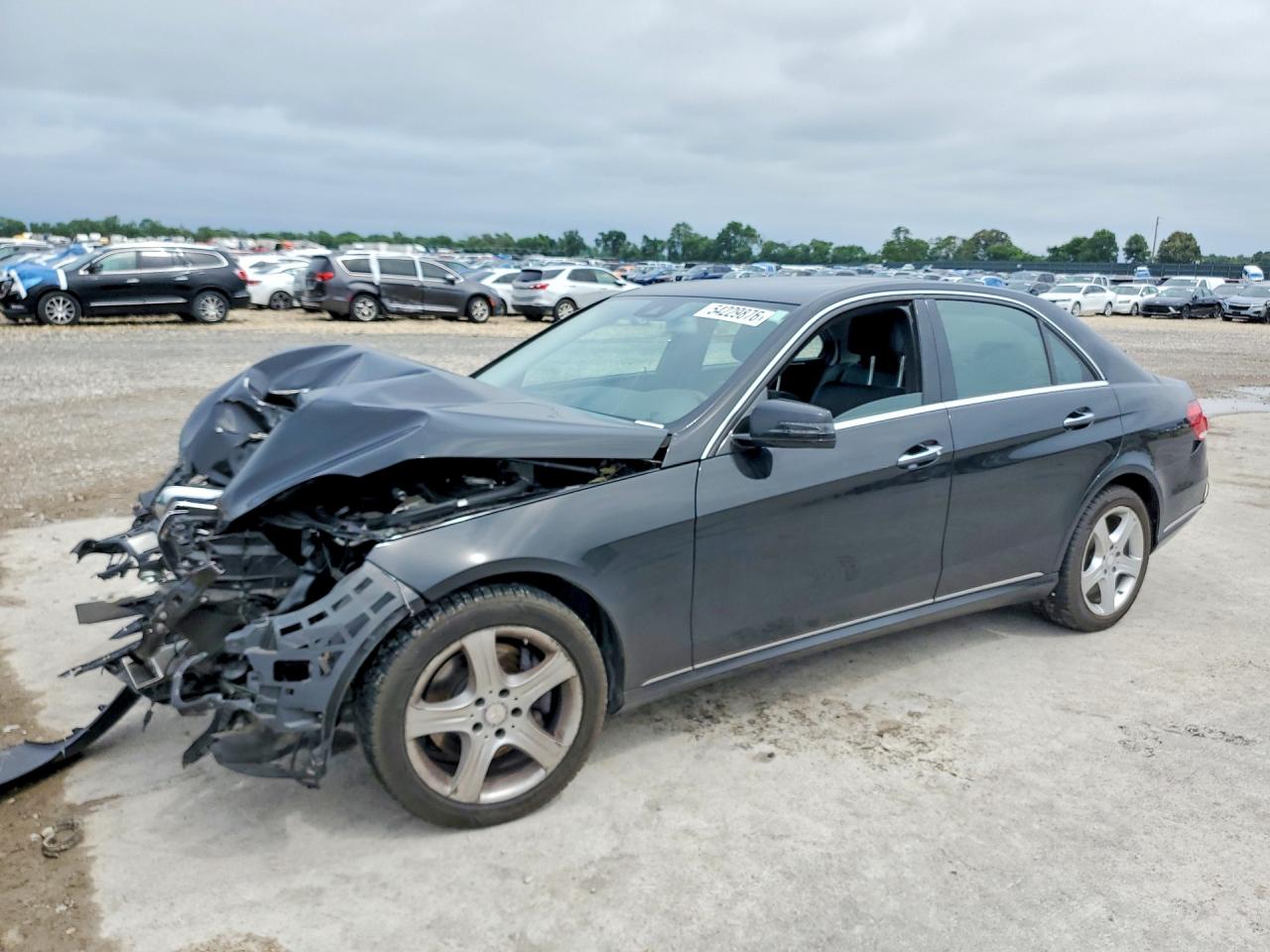 2014 MERCEDES-BENZ E