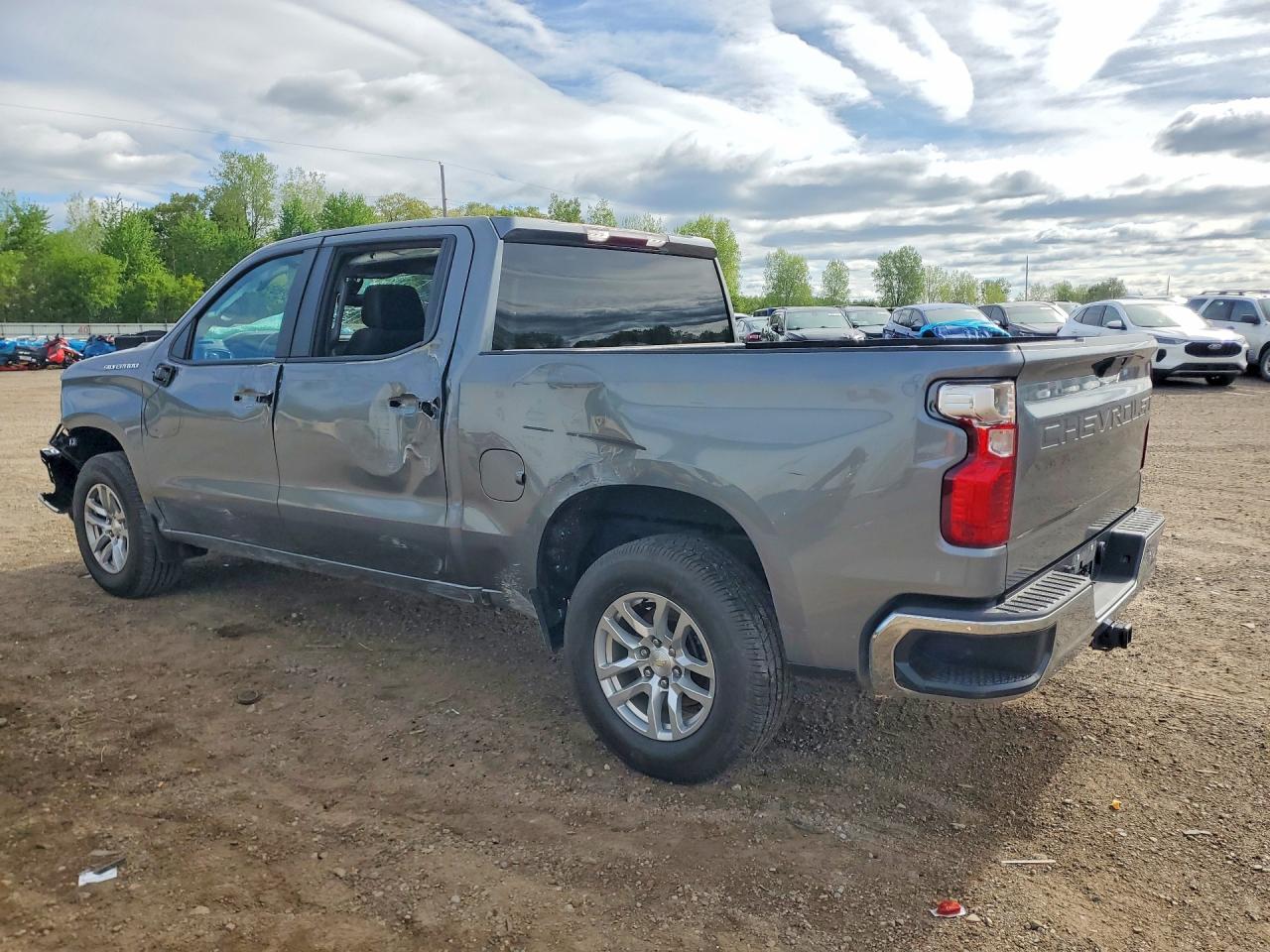 2021 CHEVROLET SILVERADO K1500 LT photo 3