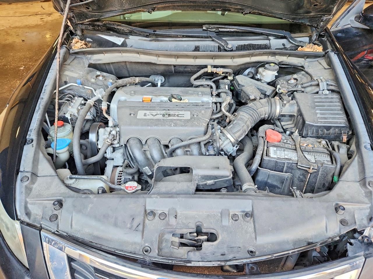 2009 HONDA ACCORD LX photo 21