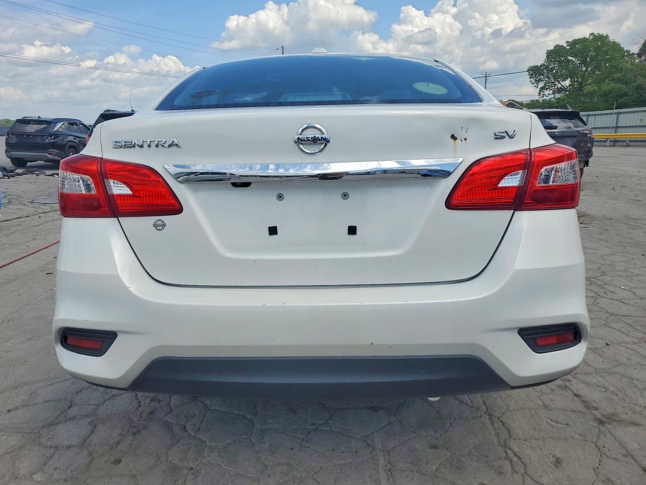 2017 NISSAN SENTRA SV photo 16