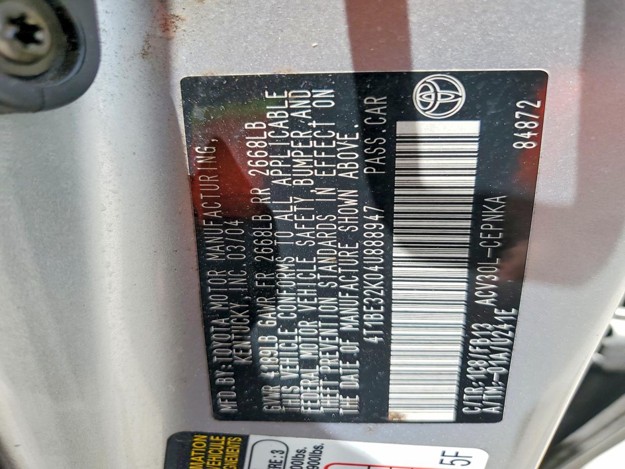 2004 TOYOTA CAMRY LE photo 12