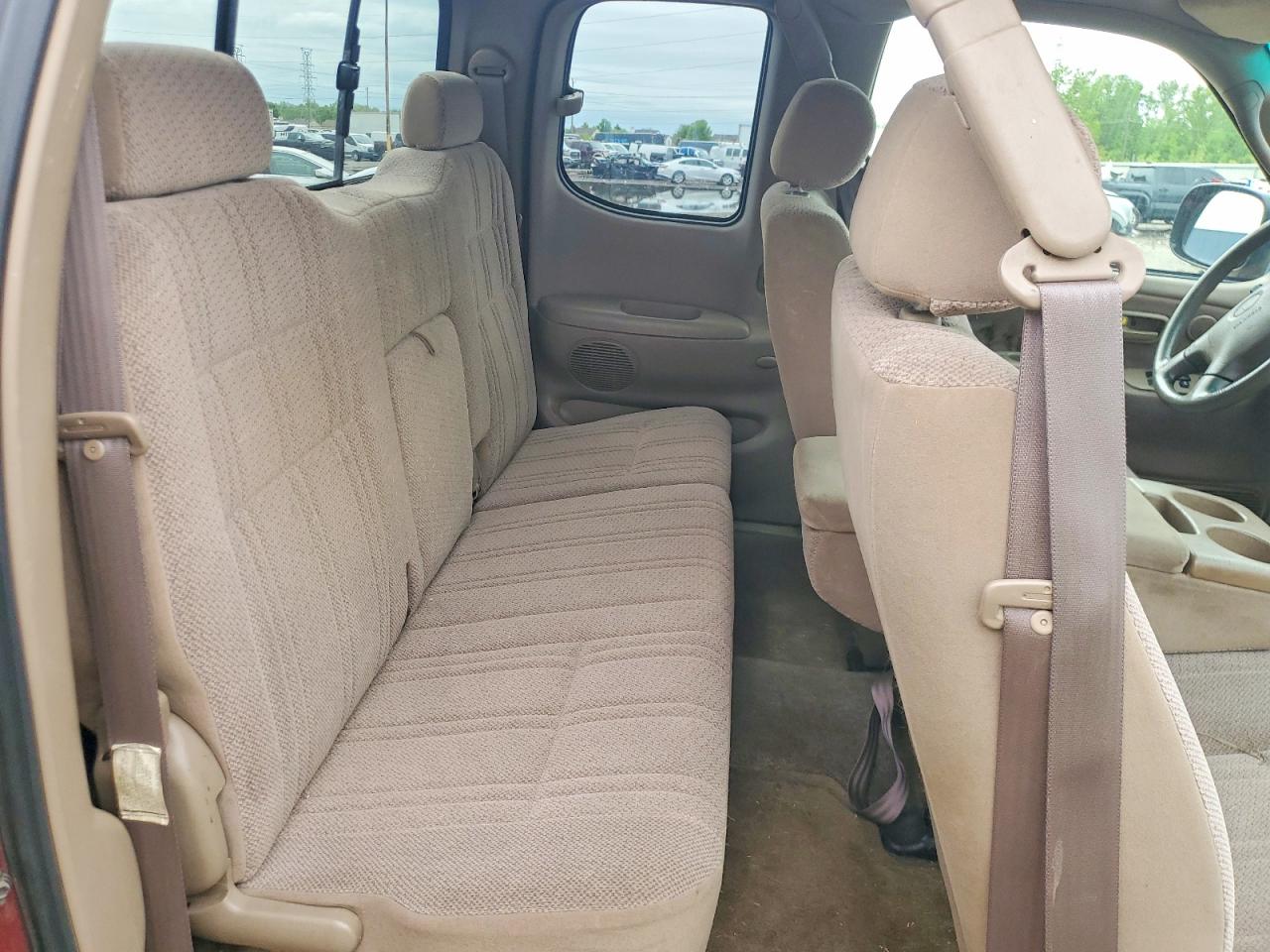 2002 TOYOTA TUNDRA SR5 V8 photo 10