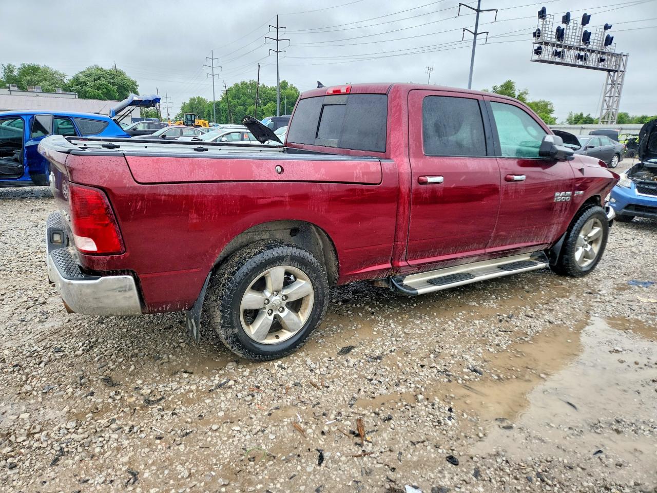 2017 RAM 1500 SLT photo 5