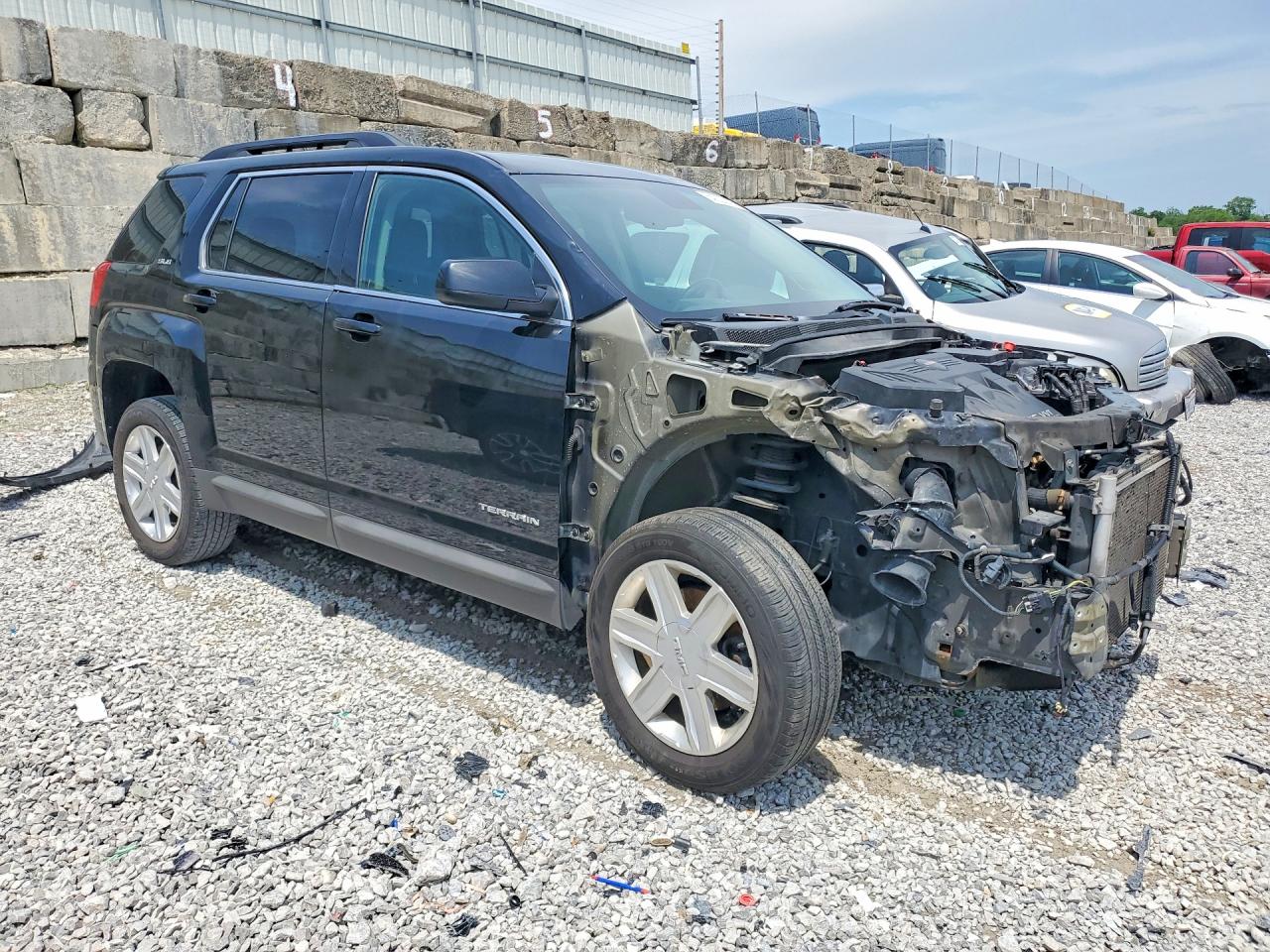 2012 GMC TERRAIN SLE photo 7