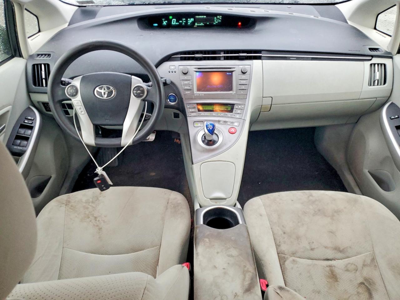 2013 TOYOTA PRIUS THREE photo 22