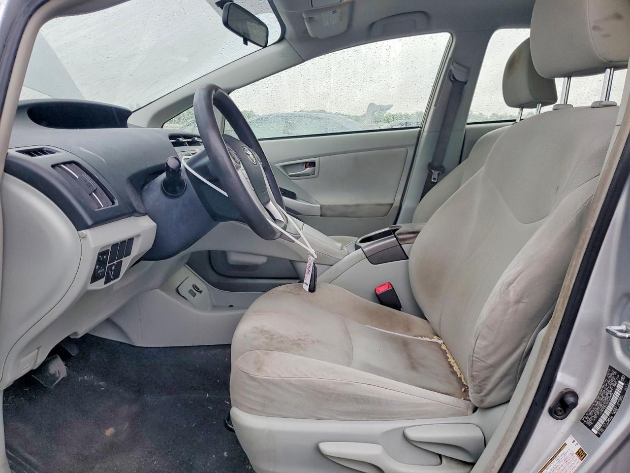 2013 TOYOTA PRIUS THREE photo 19