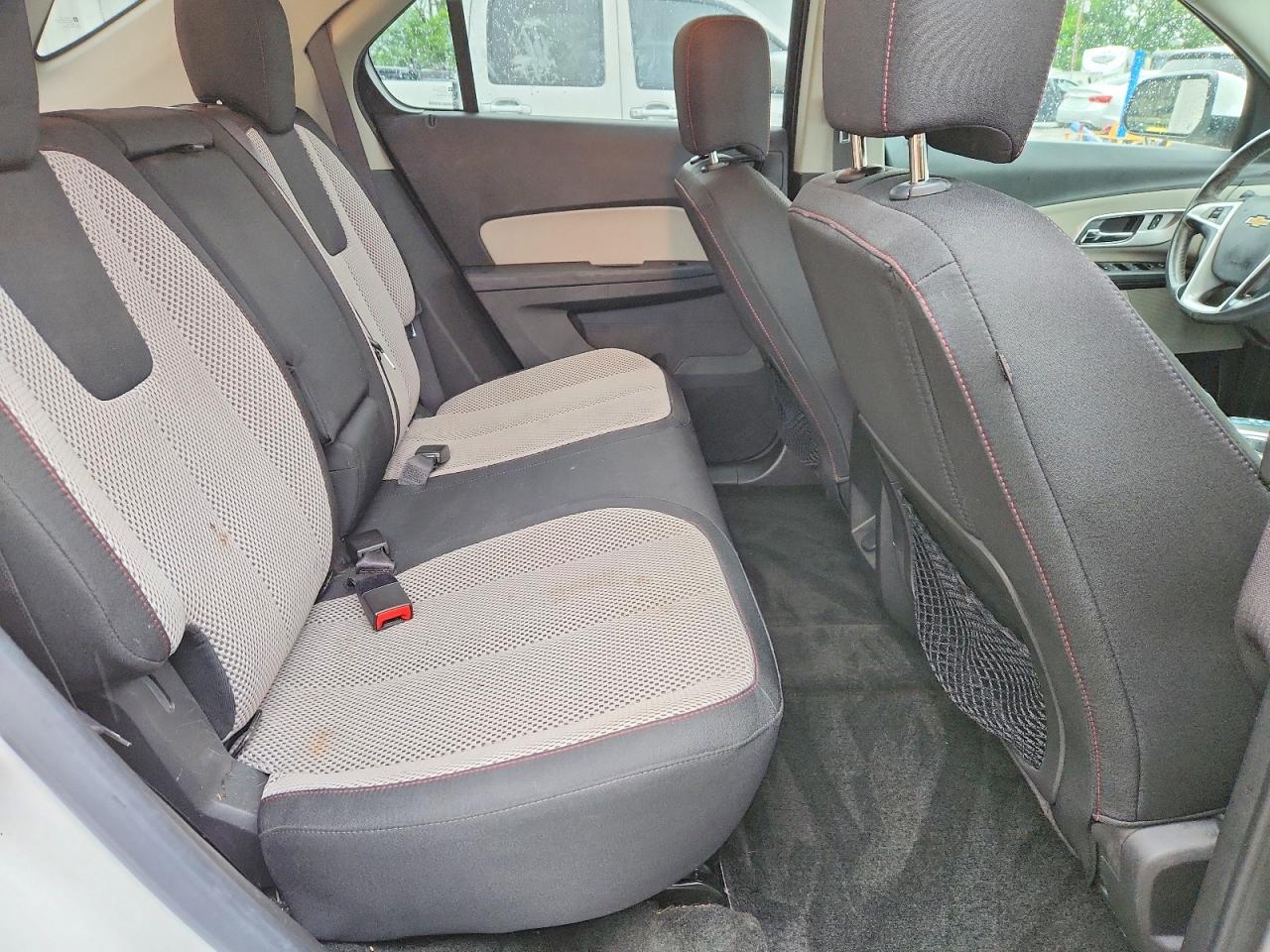 2017 CHEVROLET EQUINOX LT photo 28