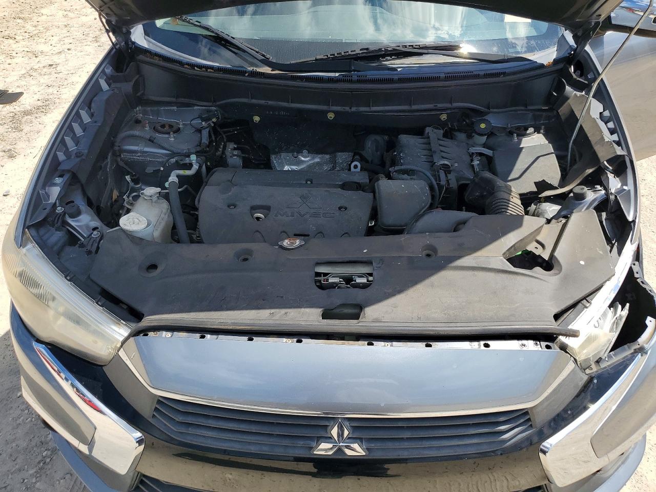 2017 MITSUBISHI OUTLANDER SPORT SEL photo 31