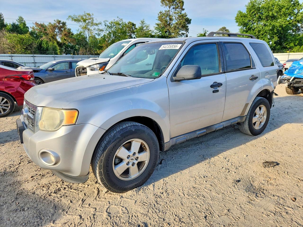 2011 FORD ESCAPE