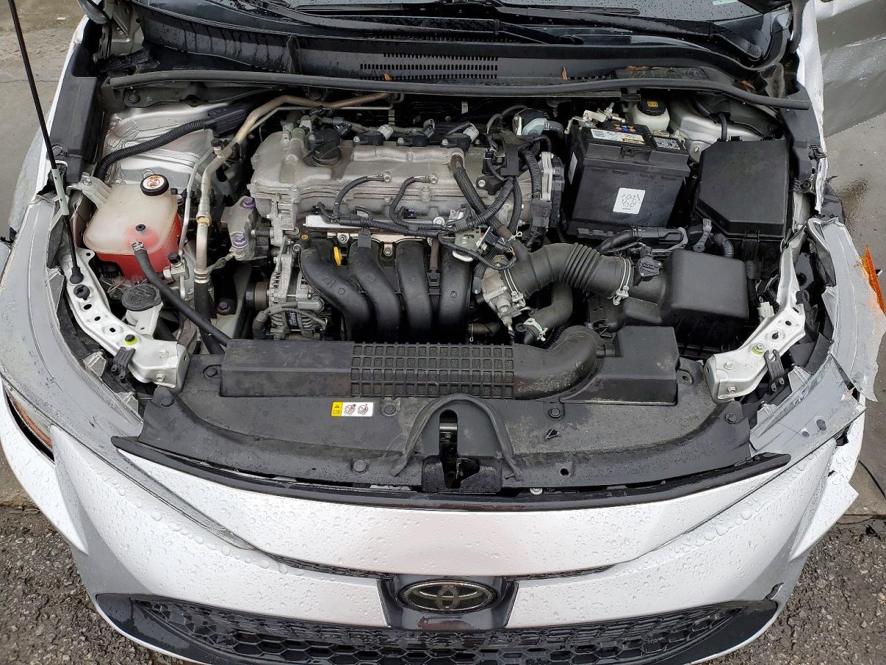 2021 TOYOTA COROLLA LE photo 11