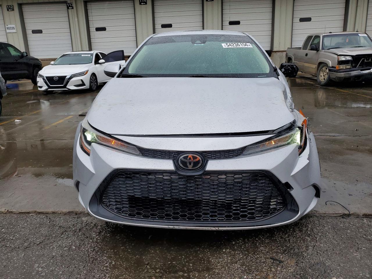 2021 TOYOTA COROLLA LE photo 5