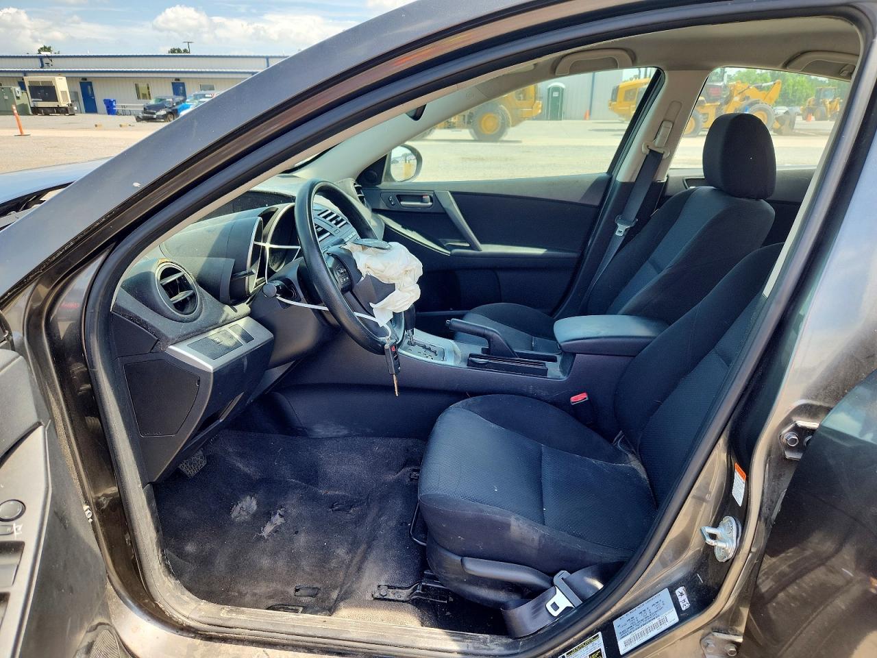 2010 MAZDA 3 I photo 13