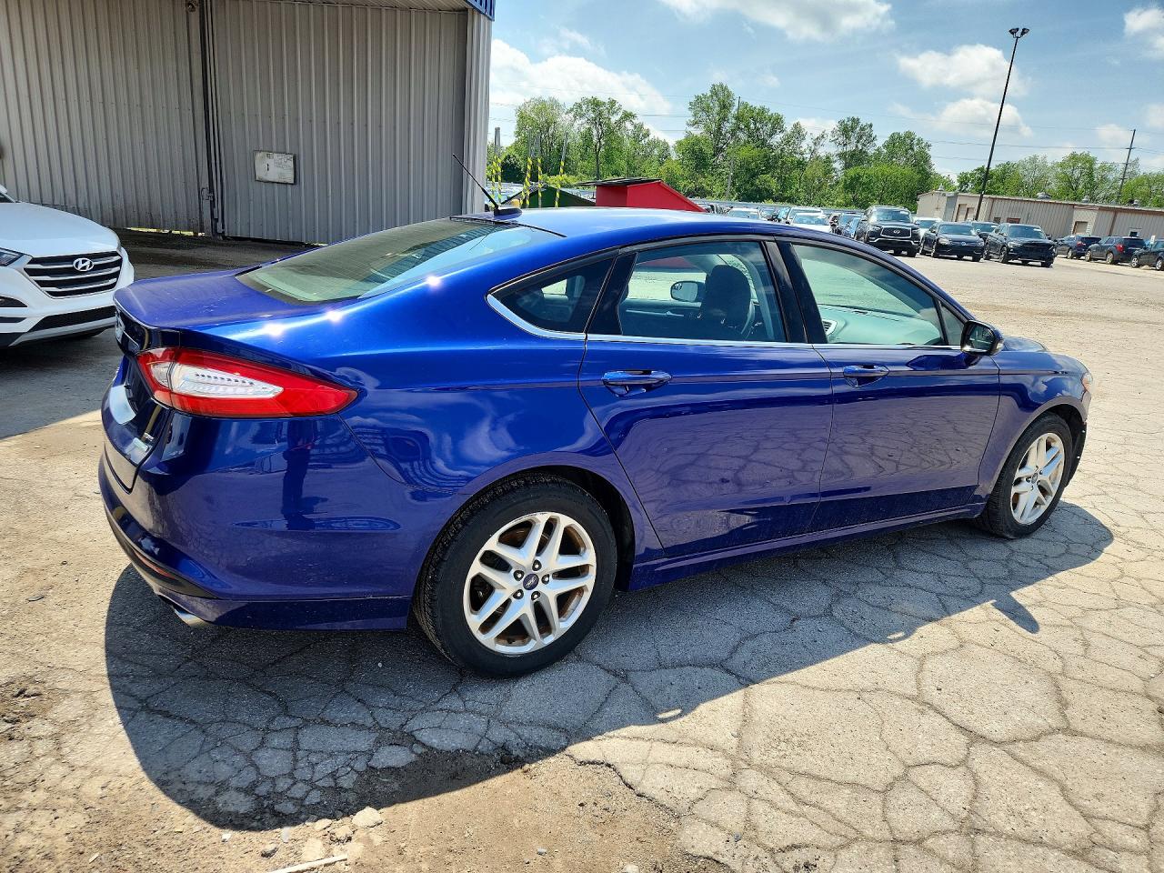 2013 FORD FUSION SE photo 5