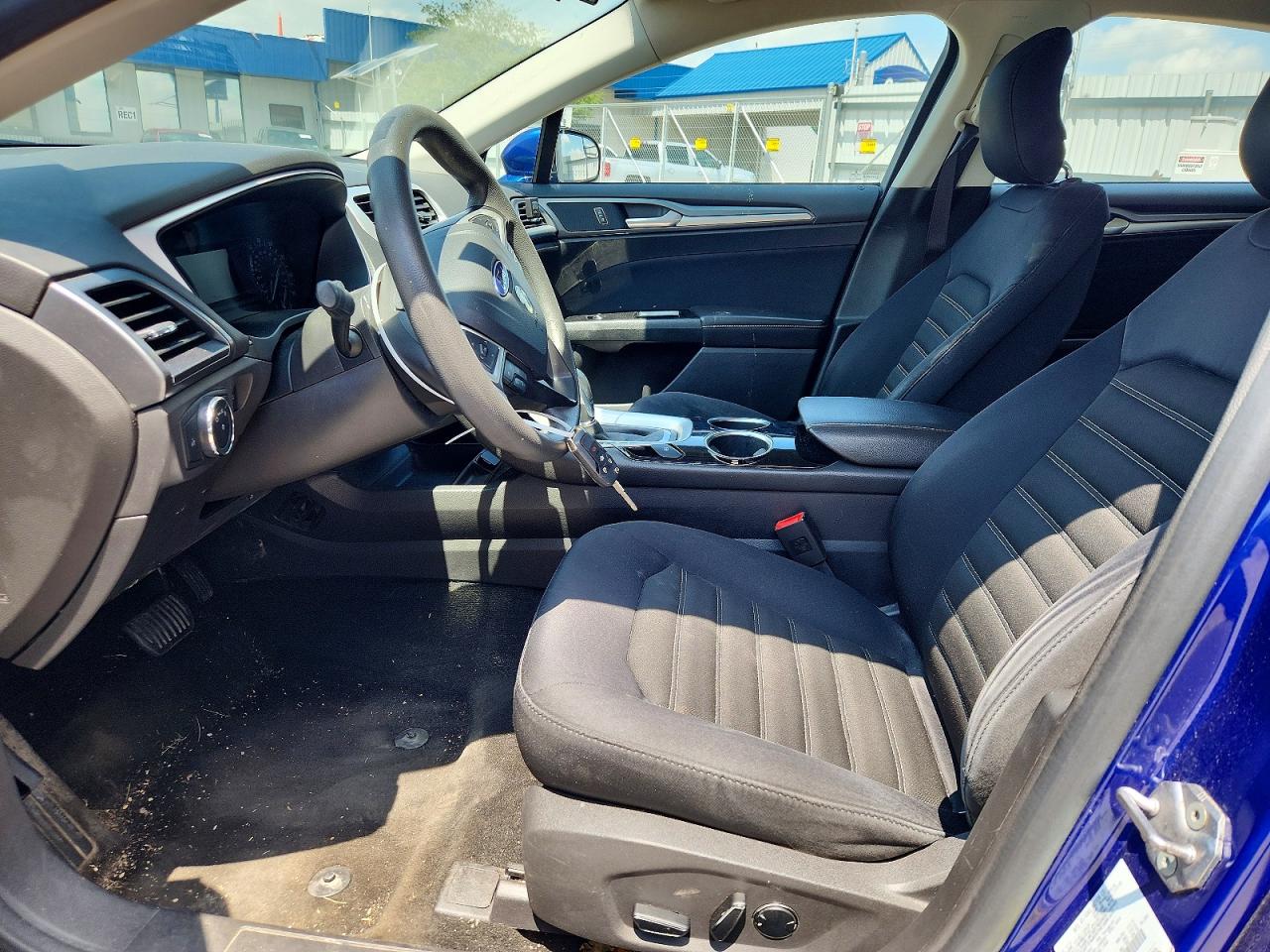 2013 FORD FUSION SE photo 13
