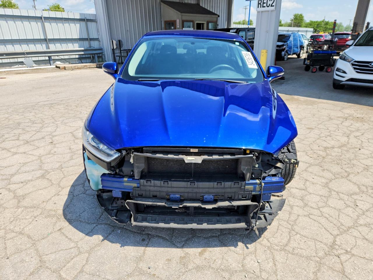 2013 FORD FUSION SE photo 9