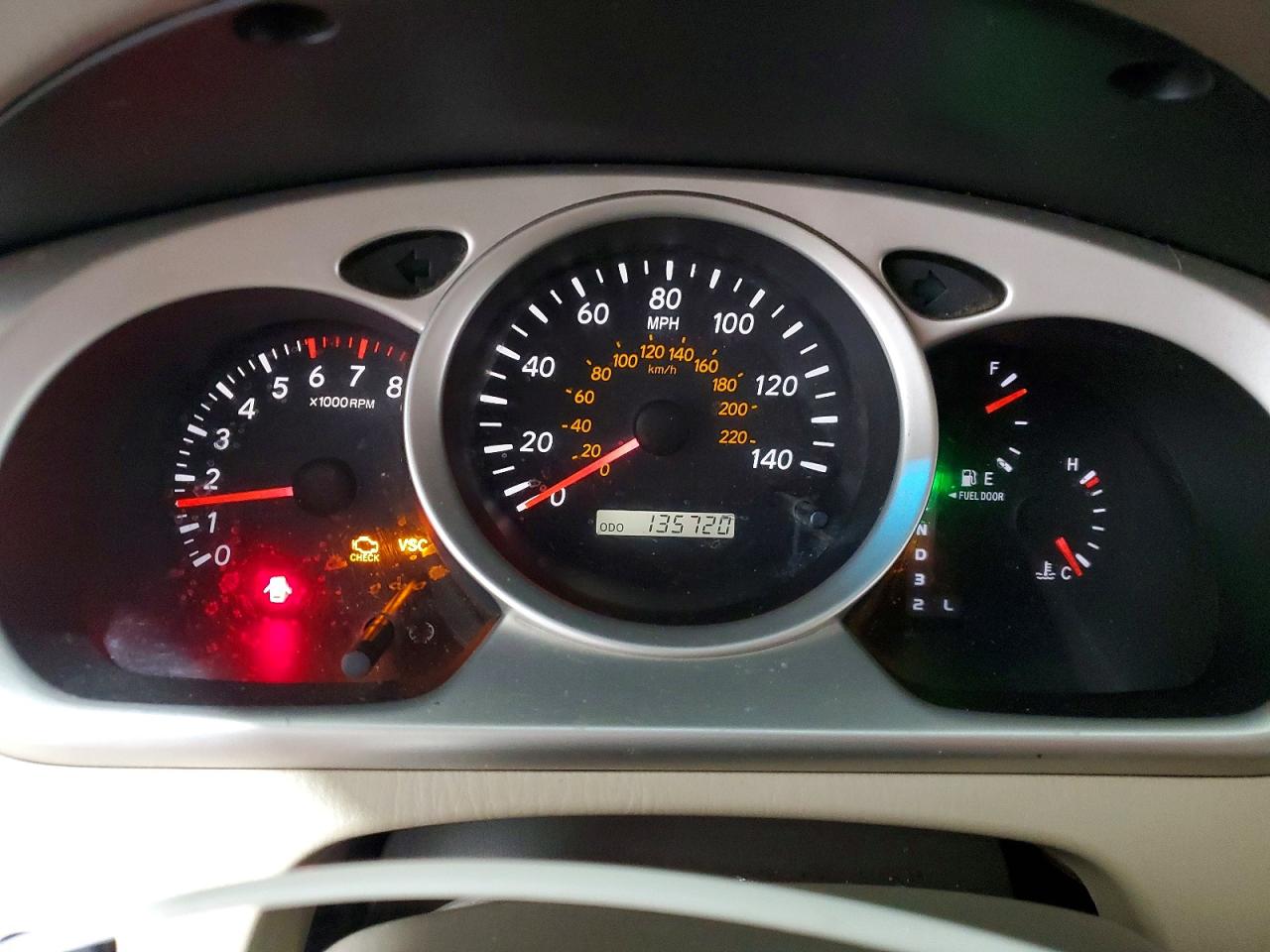 2005 TOYOTA HIGHLANDER LIMITED photo 17
