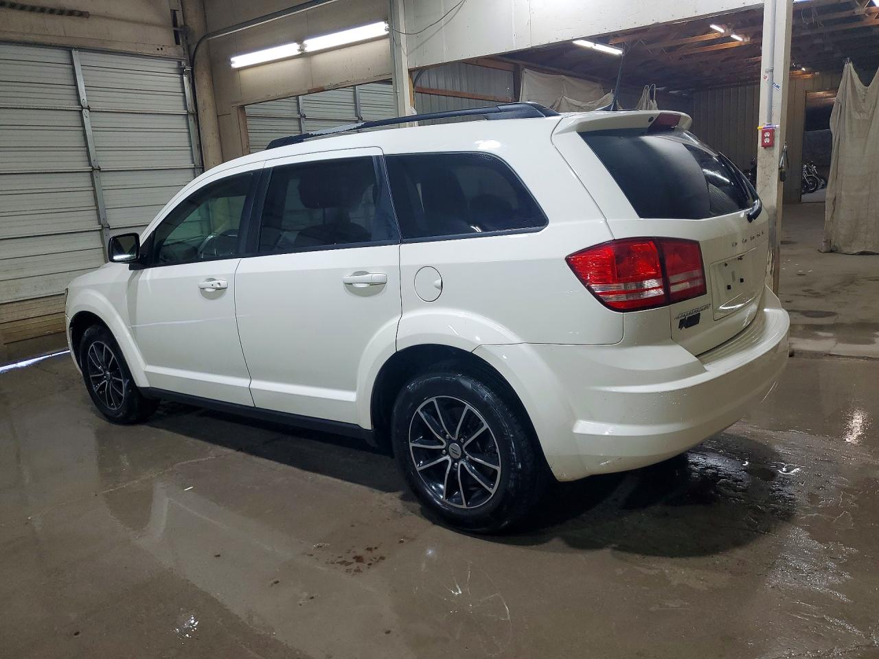 2018 DODGE JOURNEY SE photo 2