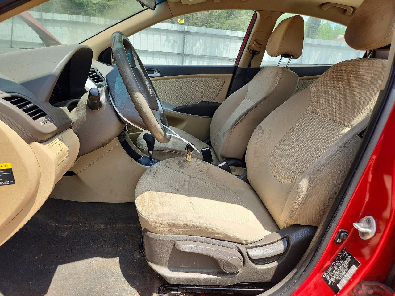 2012 HYUNDAI ACCENT GLS photo 7
